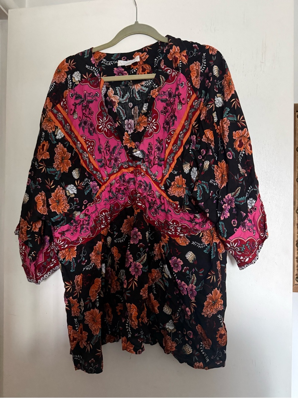 Bohemian Floral V-Neck Women's Top in Black and Hot Pink